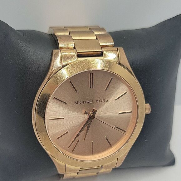 Michael Kors Runway MK3197 Unisex Stainless Steel Analog Dial Quartz Watch BC680 - Picture 3 of 10